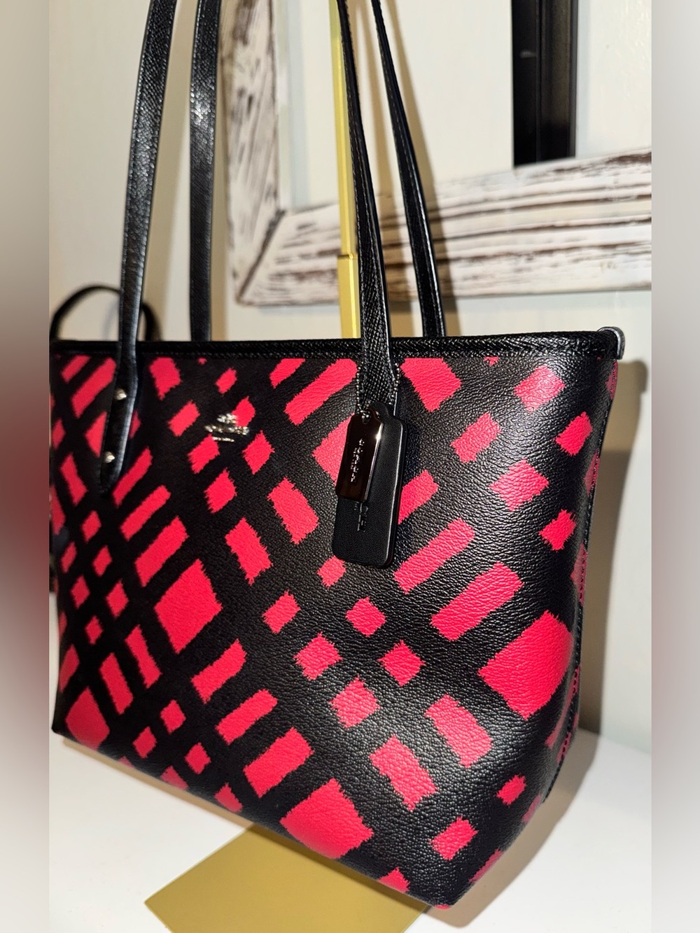 Coach F22246 City Zip Tote Bag Wild Red Plaid/Black 12x8x4” EUC - Picture 4 of 15